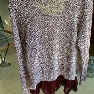 Two part Maurices long sleeve shirt and built in cami tank top. Size Large.